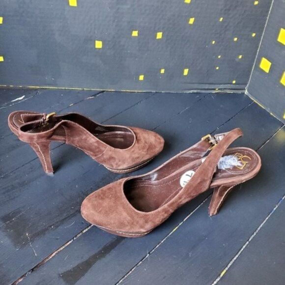 Bcbgeneration Brown Suede Heels - Picture 8 of 8